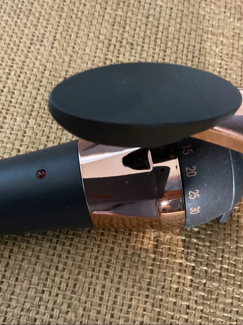 Moroccanoil Hydration Hair Mask+- curling iron